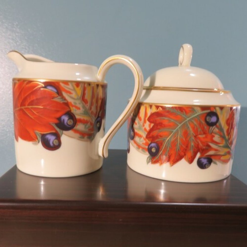 Vintage - HARD TO FIND! Mikasa Mystic Fruit Sugar and Creamer Set